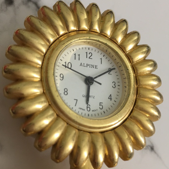 ?Vtg Flower table clock main image 8